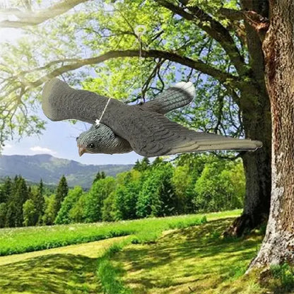 Épouvantail à oiseaux​ - AltoPiaf Faucon